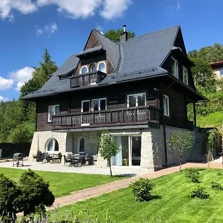 Apartament Mała Czarna