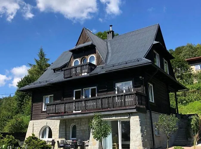 Mala Czarna شقة فيسلا